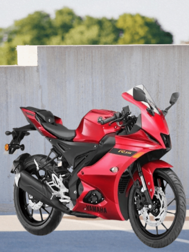 Yamaha R15 V4